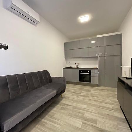 Navigli Nice Milan Apartment ภายนอก รูปภาพ