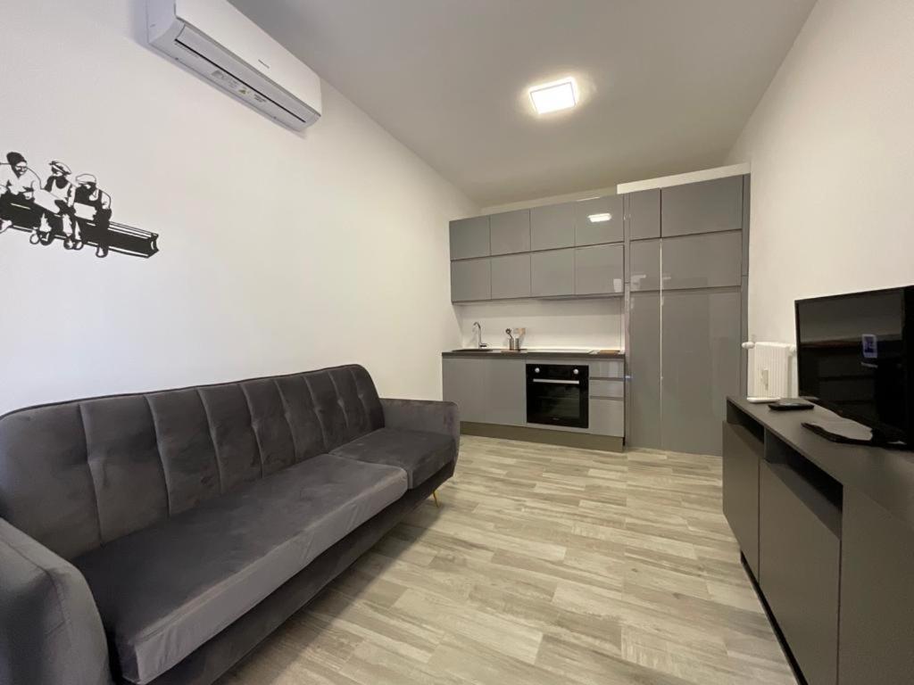Navigli Nice Milan Apartment ภายนอก รูปภาพ