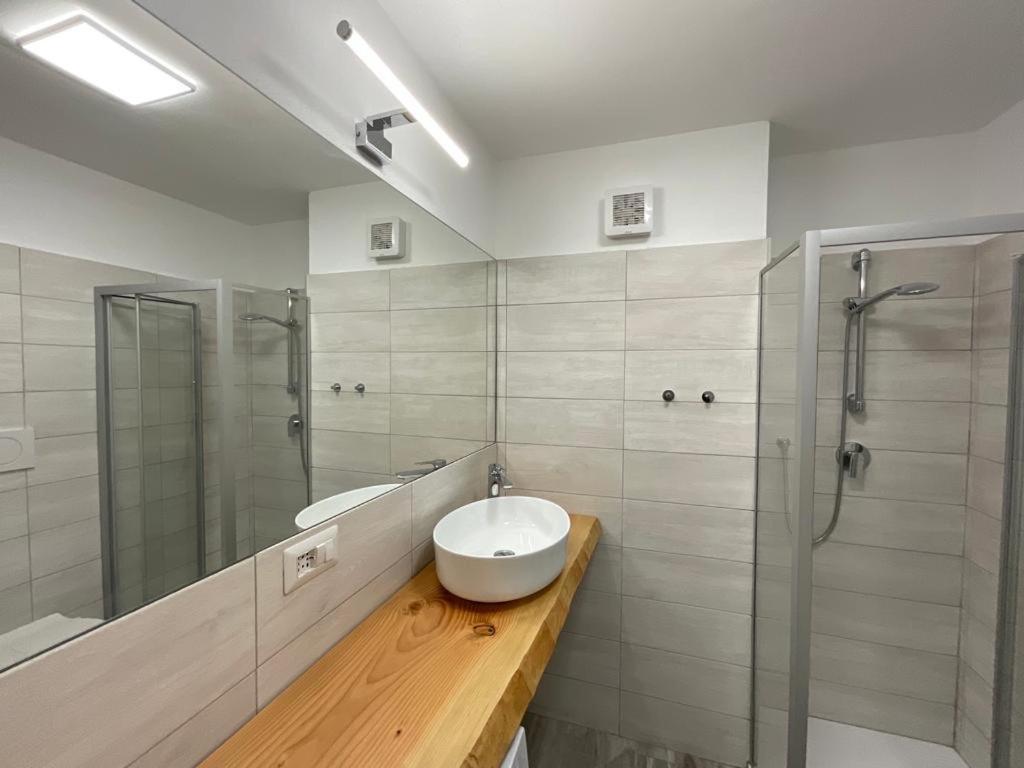Navigli Nice Milan Apartment ภายนอก รูปภาพ